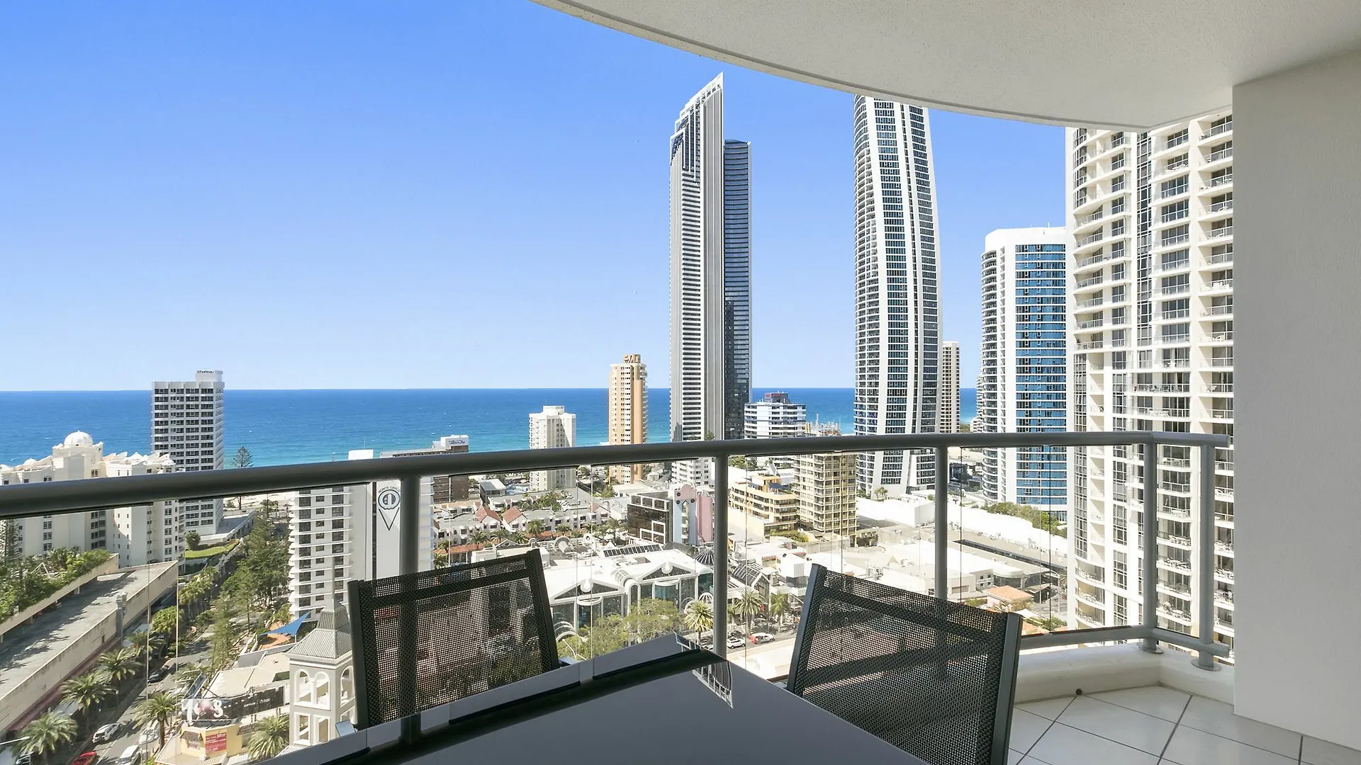 Chevron Renaissance - Hr Surfers Paradise Gold Coast Avustralya